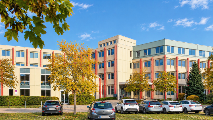 Büro- und Seminarräume im Stahl-Zentrum